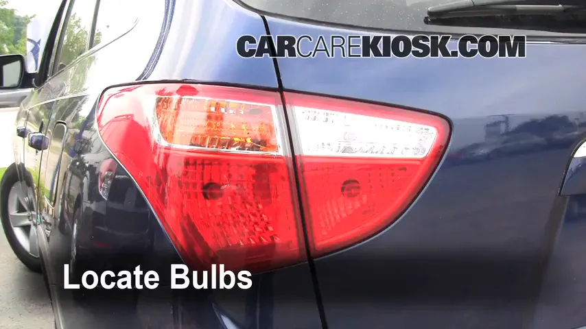 2008 Hyundai Veracruz GLS 3.8L V6 Lights Tail Light (replace bulb)
